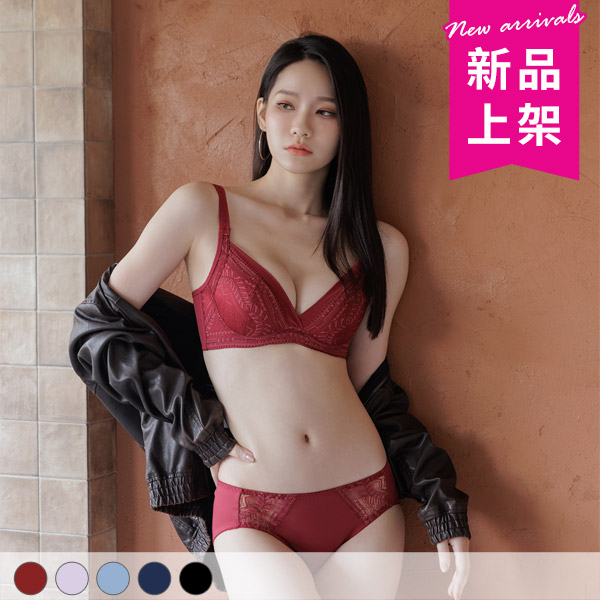 午夜沙龍。小胸透氣貼合軟鋼圈內衣 B.C罩