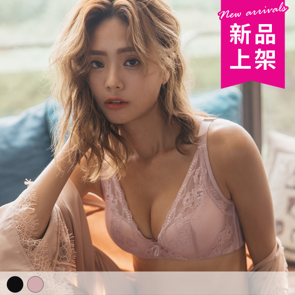 漫漫花輕舞。小胸性感集中軟鋼圈內衣 A.B罩 漫漫花輕舞。小胸性感集中軟鋼圈內衣 A.B罩